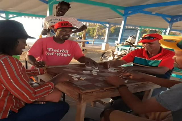 Dominoes in St Maarten: From Backyard Ritual to Island-Wide Tournaments