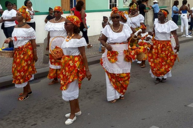 St Maarten’s National Dress: Color, Fashion & Identity